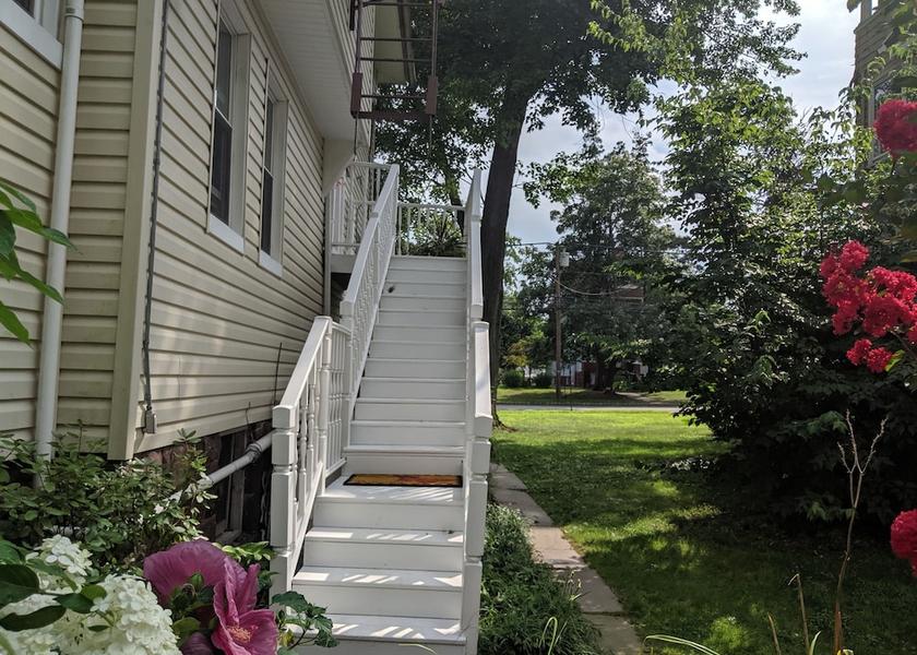 New Jersey Montclair Exterior Detail