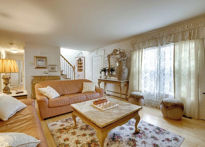 New Jersey Bay Head Interior Entrance