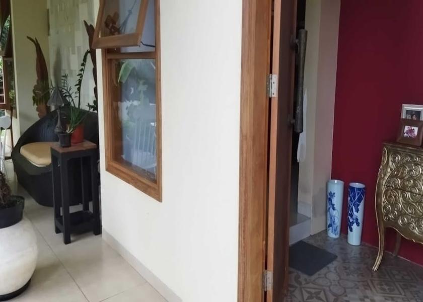  Sewon Interior Entrance