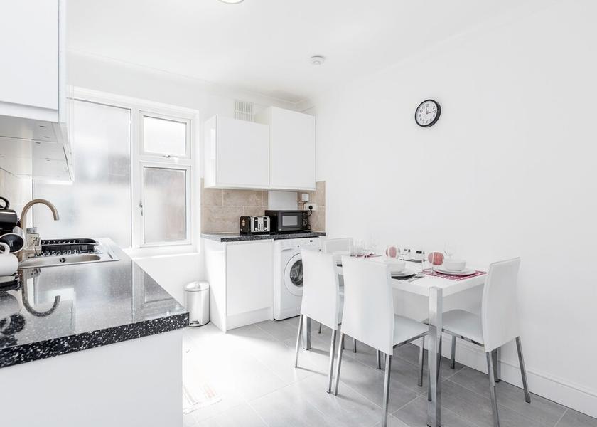 England Romford Kitchen