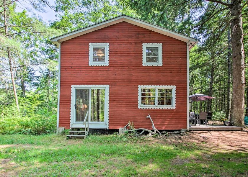 Illinois Raymond Interior Entrance