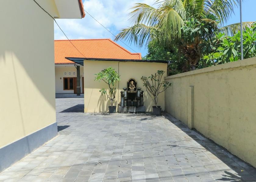 Bali Batubulan Facade