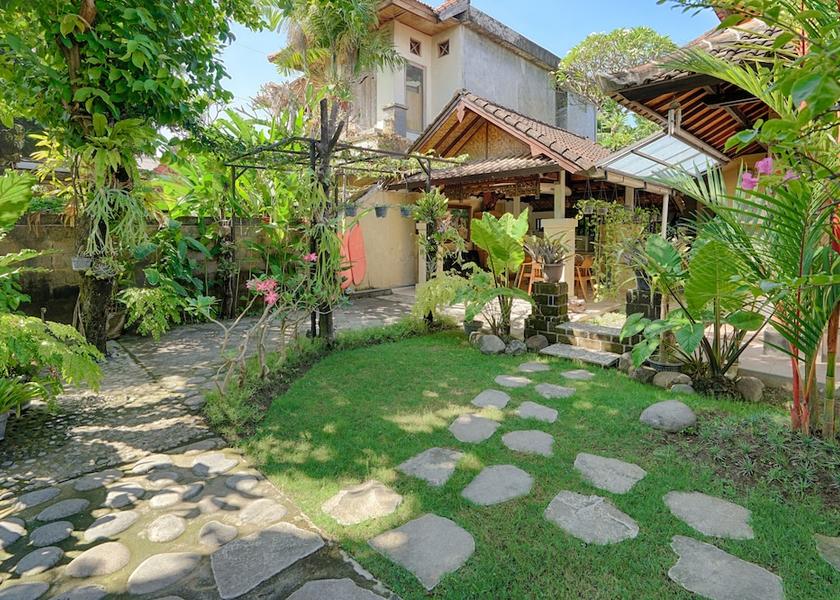 Bali Batubulan Garden