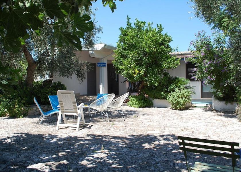 Puglia Mattinata Exterior Detail