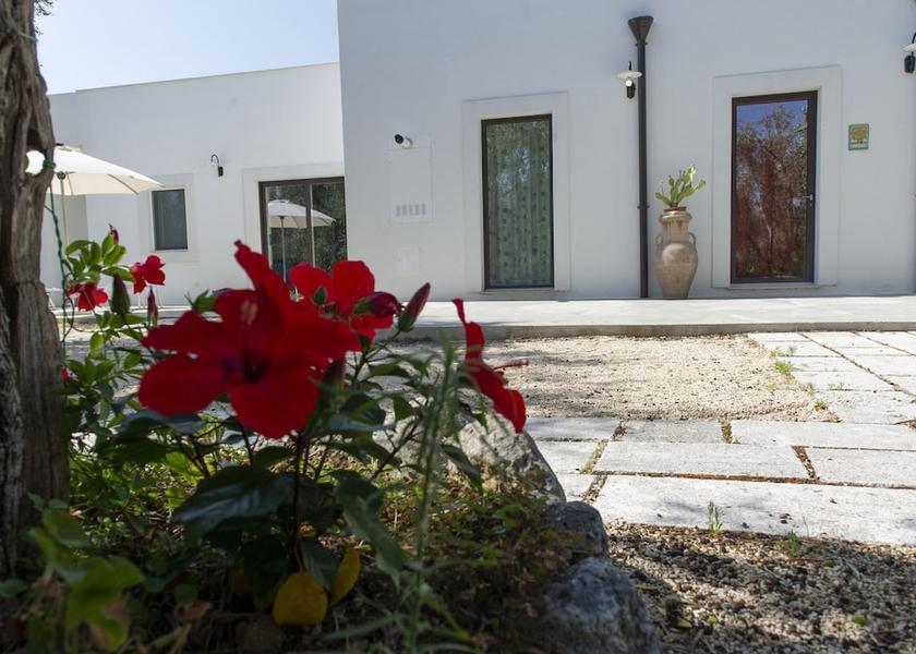 Puglia Mattinata Facade