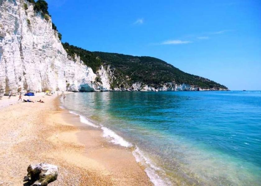 Puglia Mattinata Beach