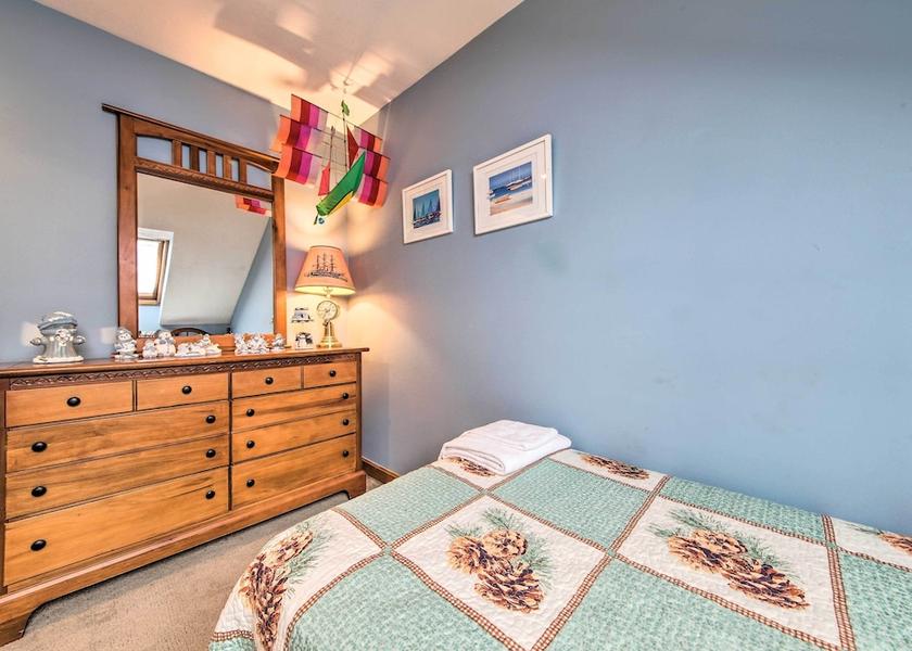 Maine Rangeley Interior Entrance