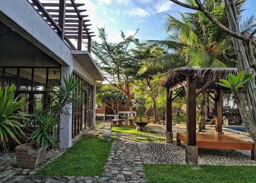 Kemaman Kijal Exterior Detail