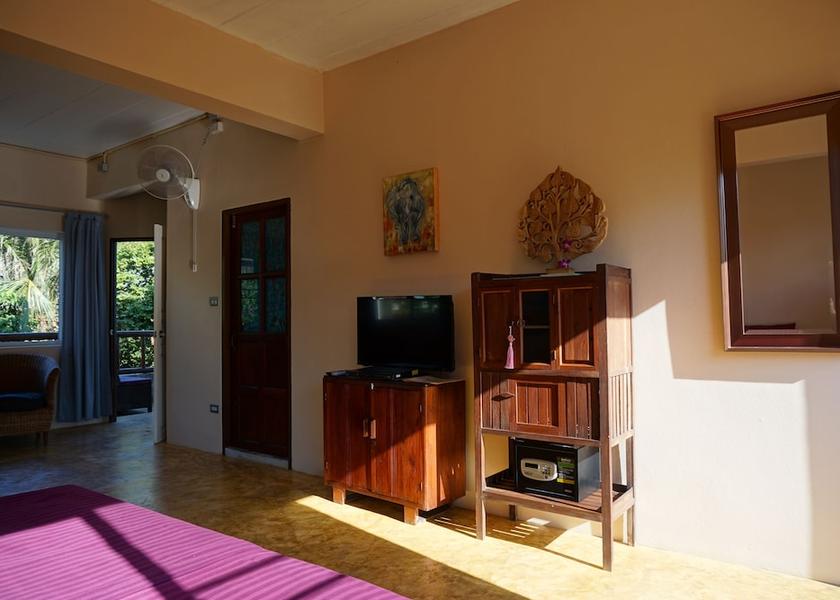 Trat Province Ko Mak Interior Entrance