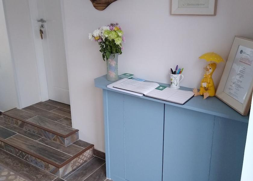 Check-in Check-out Kiosk