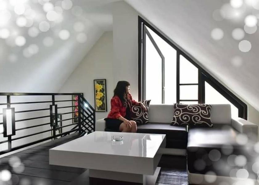  Pakem Interior Entrance