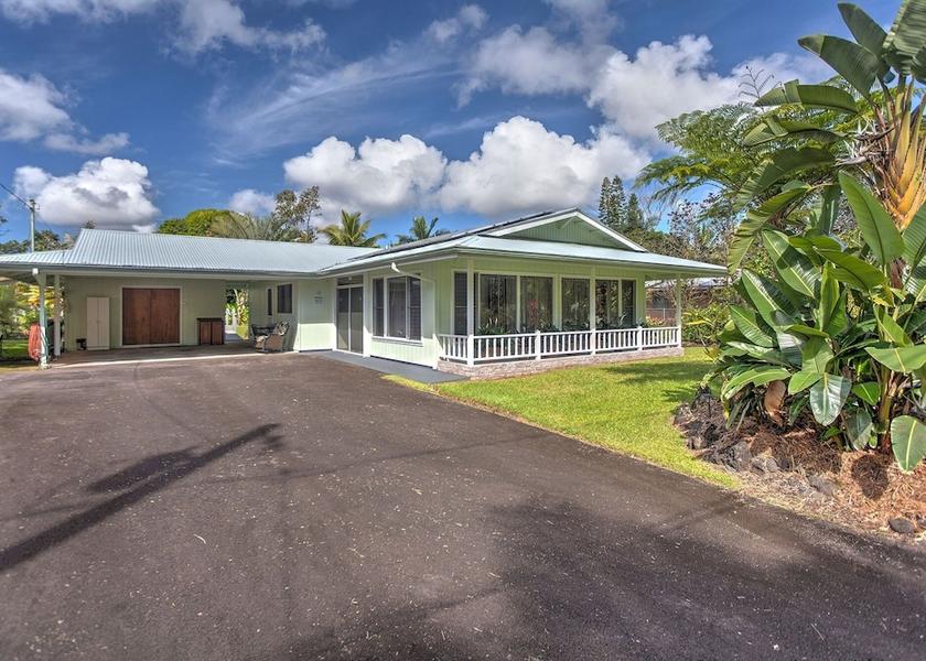 Hawaii Pahoa Exterior Detail