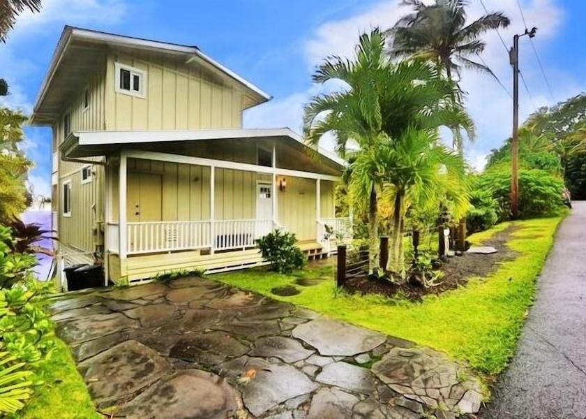 Hawaii Pahoa Exterior Detail