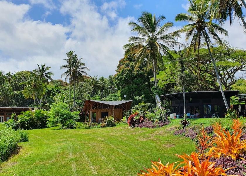 Hawaii Pahoa Exterior Detail