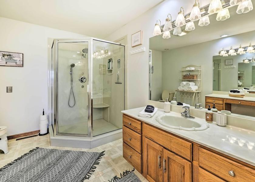 Oklahoma Grove Interior Entrance