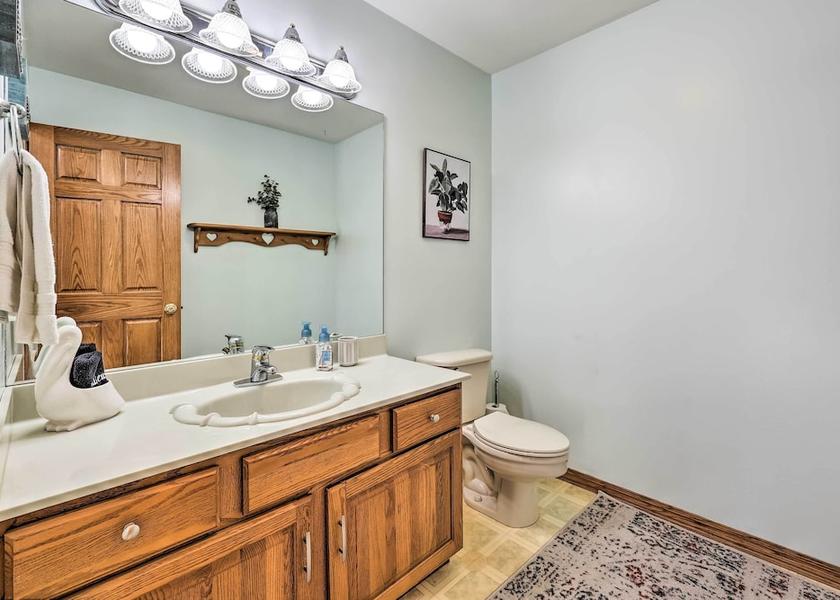 Oklahoma Grove Interior Entrance