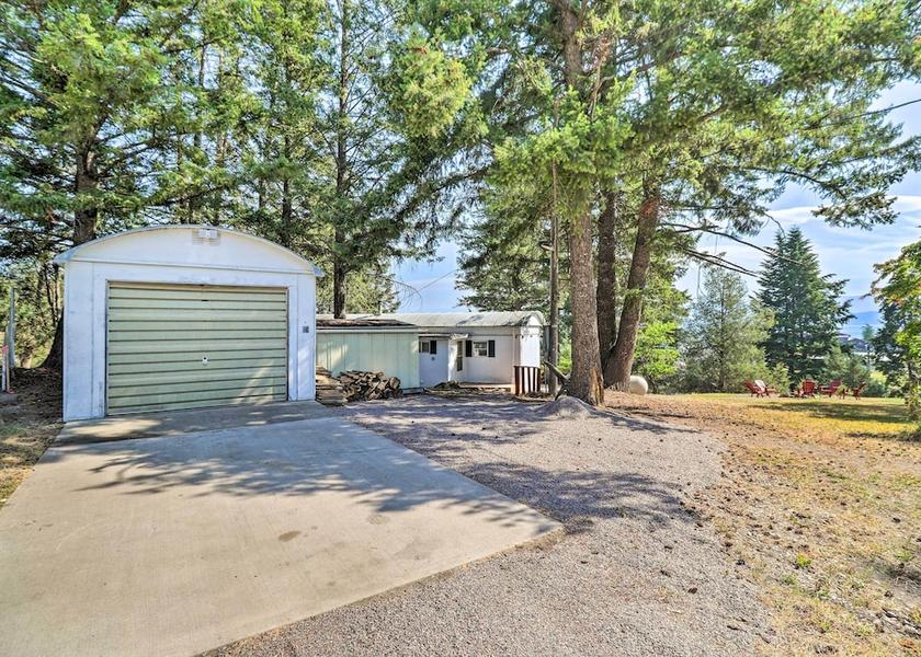 Arizona Lakeside Interior Entrance