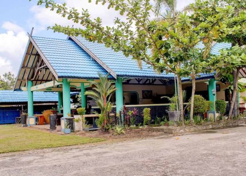  Palangkaraya Exterior Detail