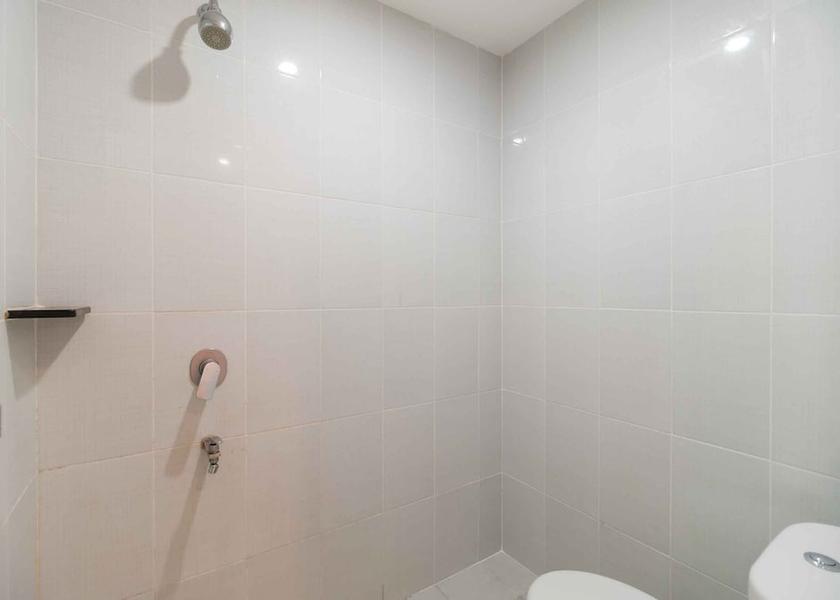  Palangkaraya Bathroom