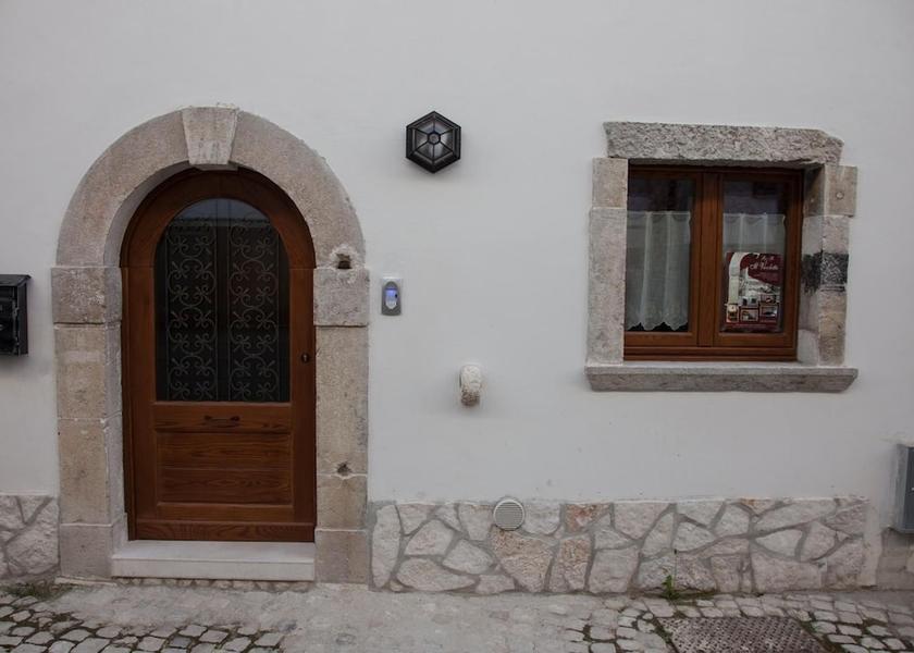 Abruzzo Alfedena Exterior Detail