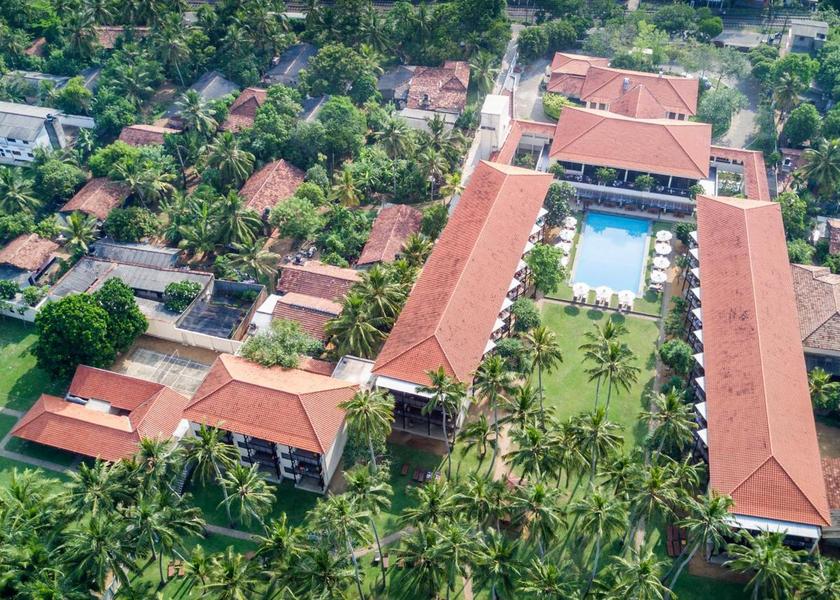 Kalutara District Wadduwa exterior view