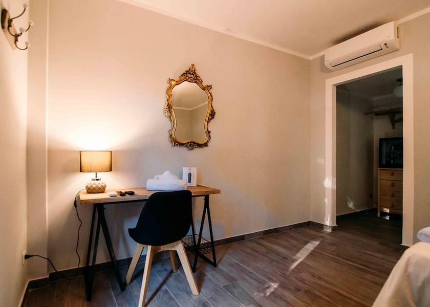 Piedmont Vercelli Room