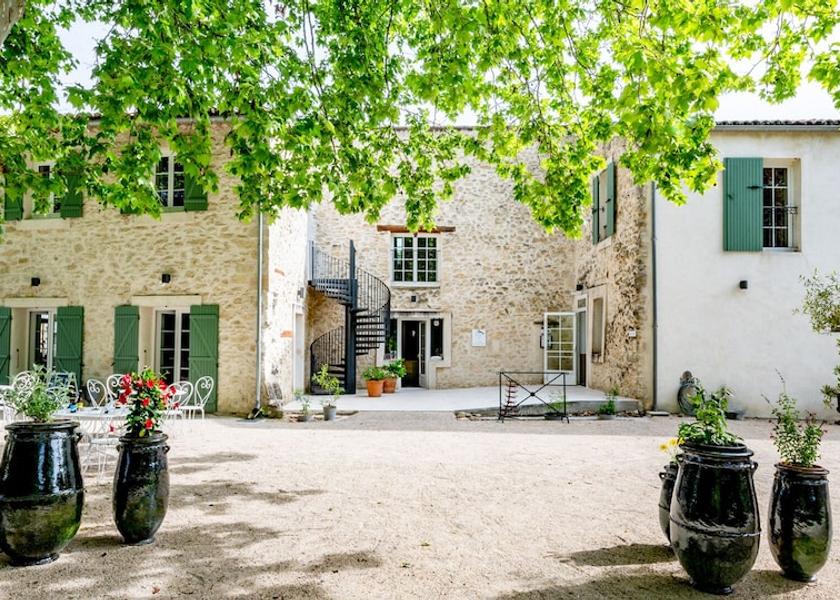 Provence - Alpes - Cote d'Azur Malaucene Exterior Detail