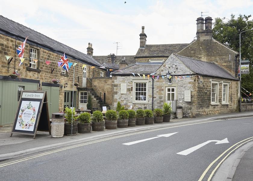 England Bakewell Exterior Detail