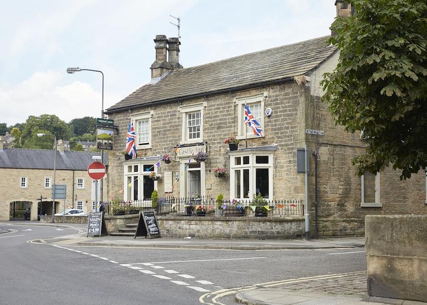 England Bakewell Exterior Detail