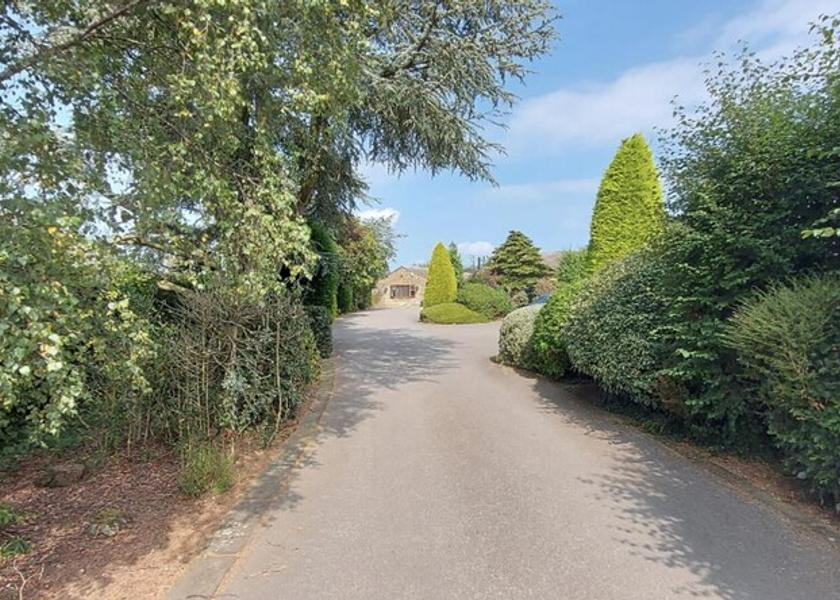 England Dronfield Property Grounds