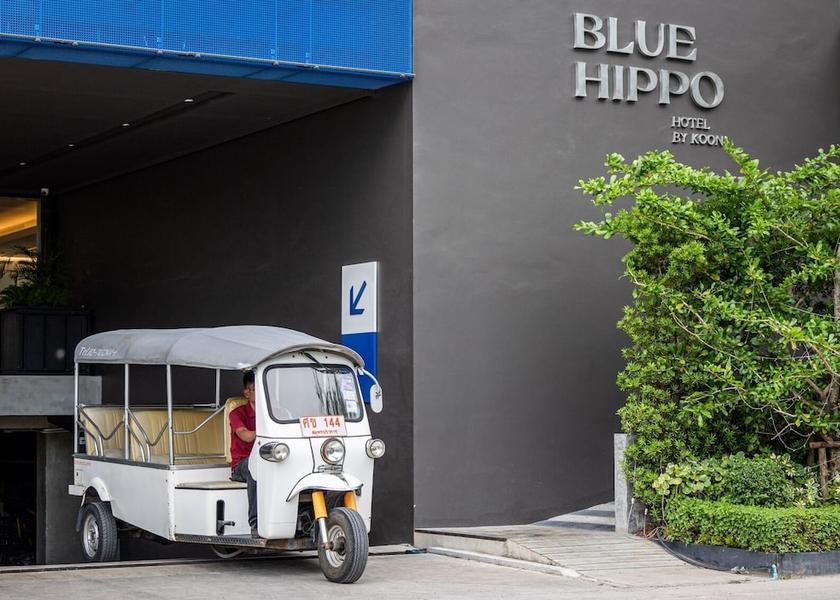 Bangkok Samut Prakan Front of property