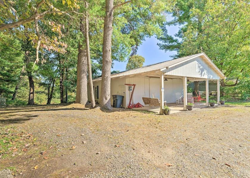 North Carolina Dobson Interior Entrance