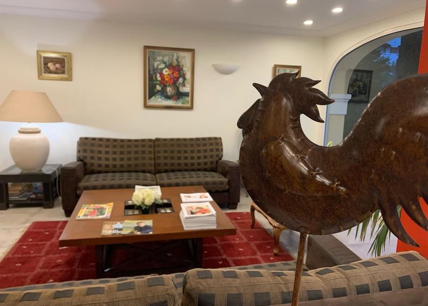 Var Sainte-Maxime Interior Entrance