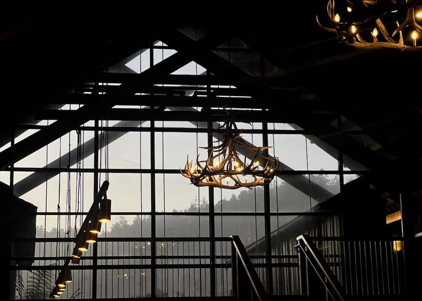 California Jenner Exterior Detail