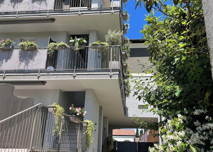 Veneto Lazise Exterior Detail