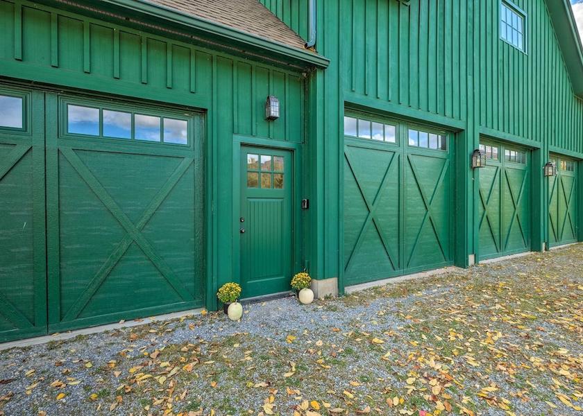 Vermont Manchester Center Interior Entrance