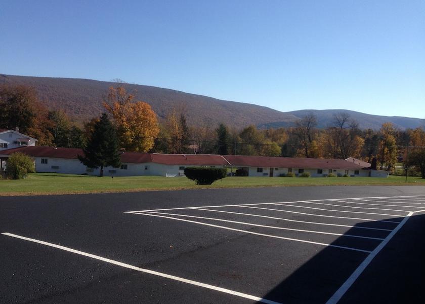 Vermont Manchester Center Parking