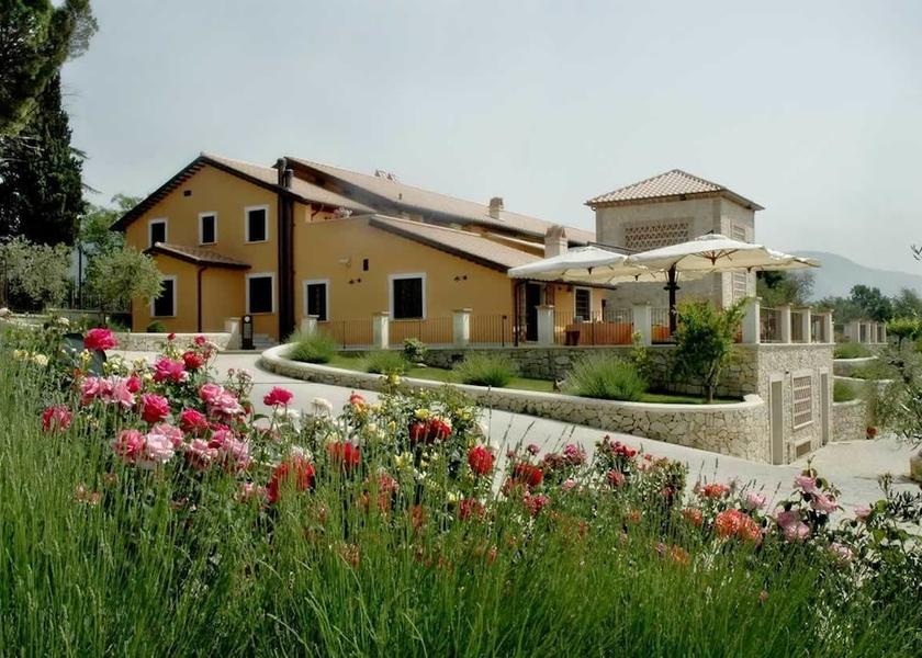 Umbria San Gemini Exterior Detail