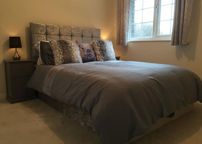 England Weybridge Room