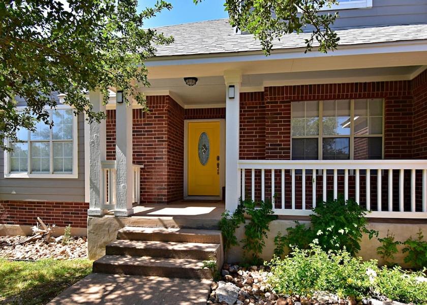 Texas Dripping Springs Exterior Detail