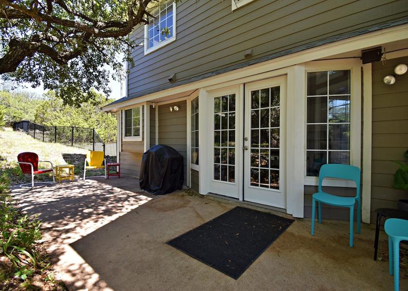 Texas Dripping Springs Exterior Detail