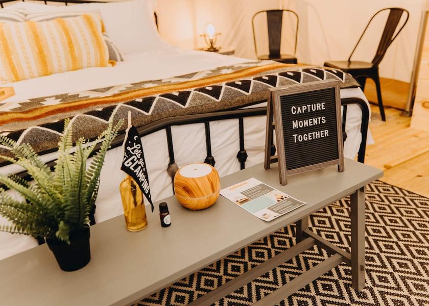 Georgia Sautee Nacoochee Room