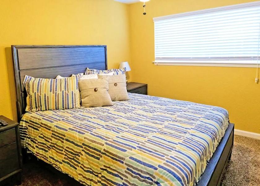 Texas Missouri City Room