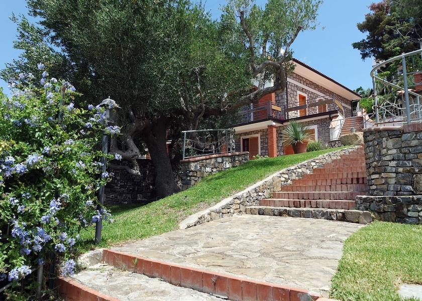 Campania Ascea Exterior Detail