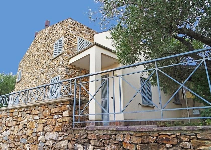 Campania Ascea Exterior Detail