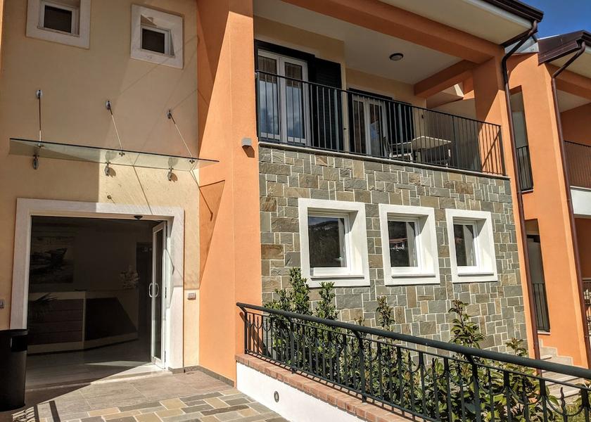 Campania Ascea Facade