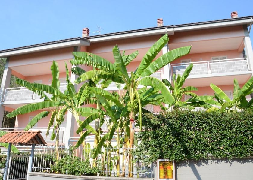 Campania Ascea Facade