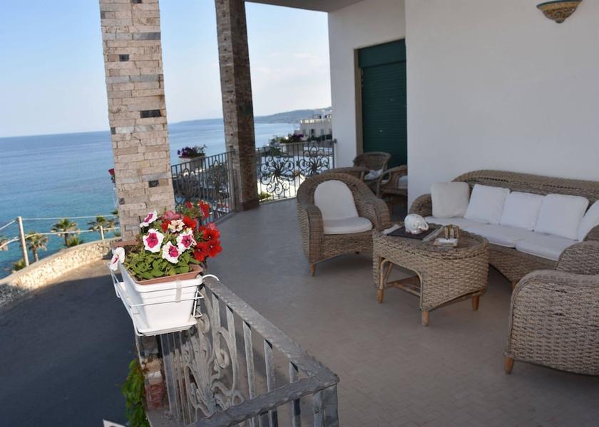 Puglia Castro Terrace