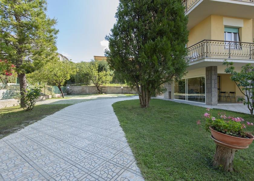 Marche Numana Exterior Detail