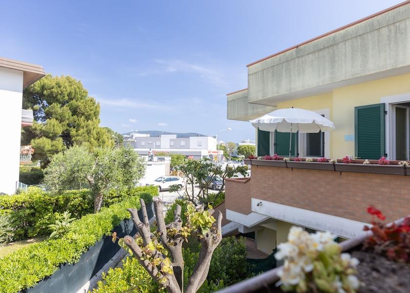 Marche Numana Facade